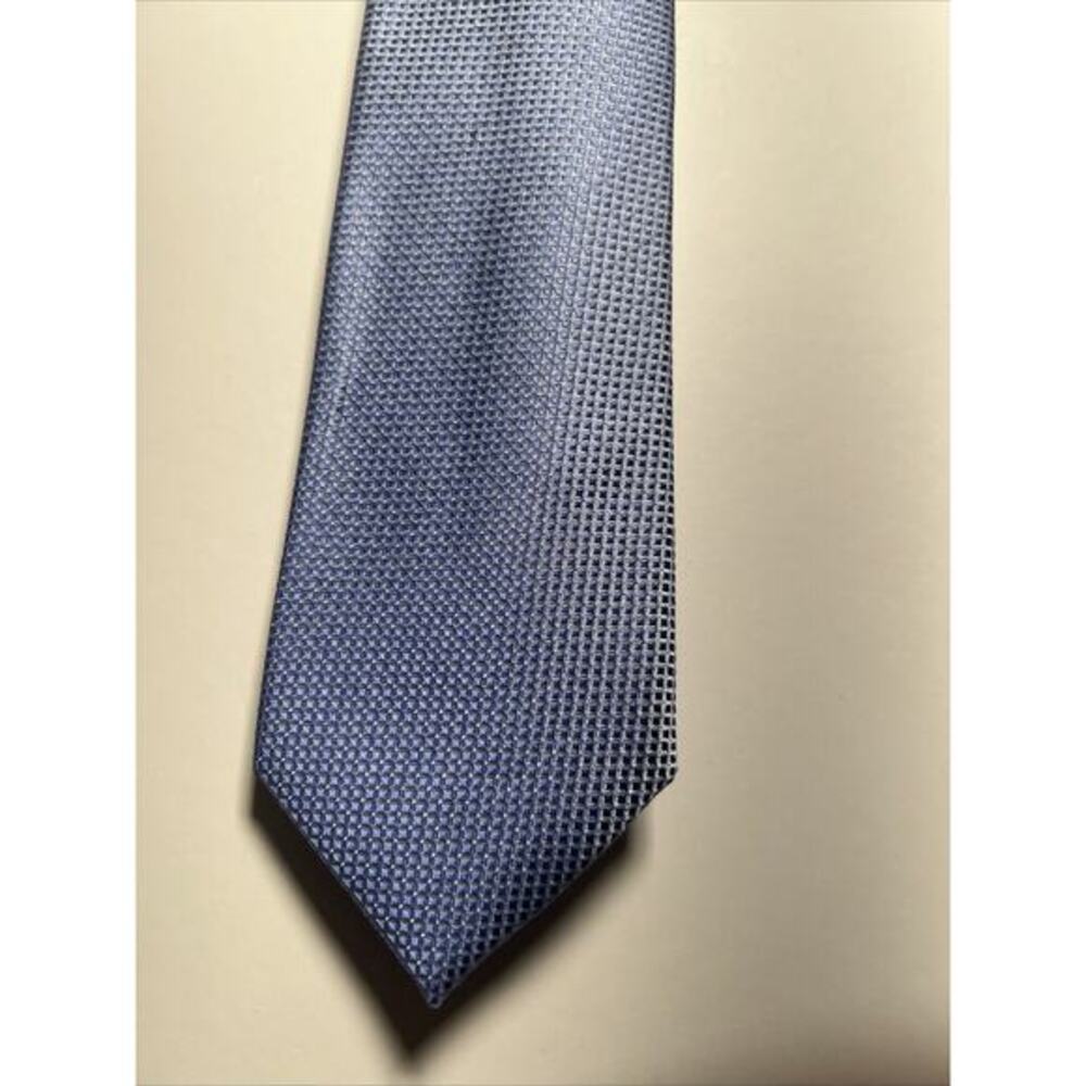 Calvin Klein Neck Tie Silk Blend Blue Geometric Pattern MSRP $69.50 NWT